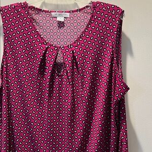 Liz Claiborne Fuchsia and Black Geometric Blouse